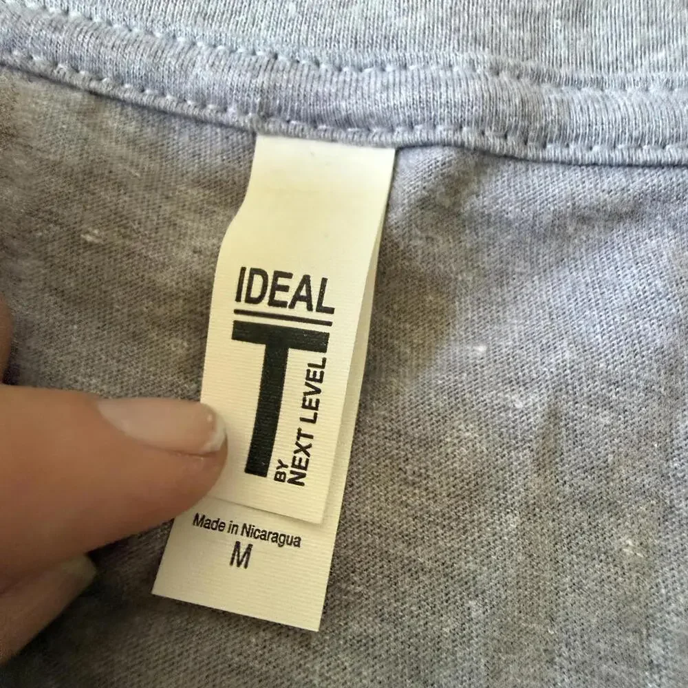 Vintage Style Rosie Riveter Trump Graphic Tee Gray V-Neck Size M - Picture 4 of 7